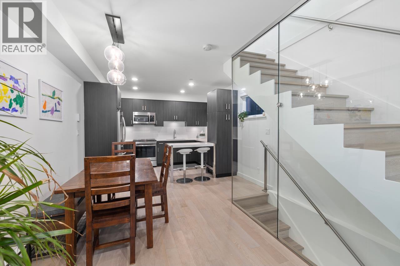 1847 Adanac Street, Vancouver, British Columbia  V5L 2E1 - Photo 10 - R3099344