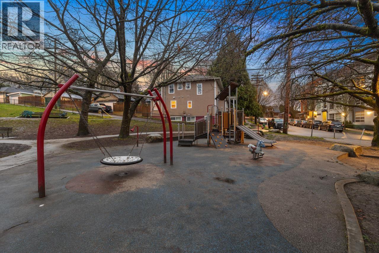 1847 Adanac Street, Vancouver, British Columbia  V5L 2E1 - Photo 32 - R3099344