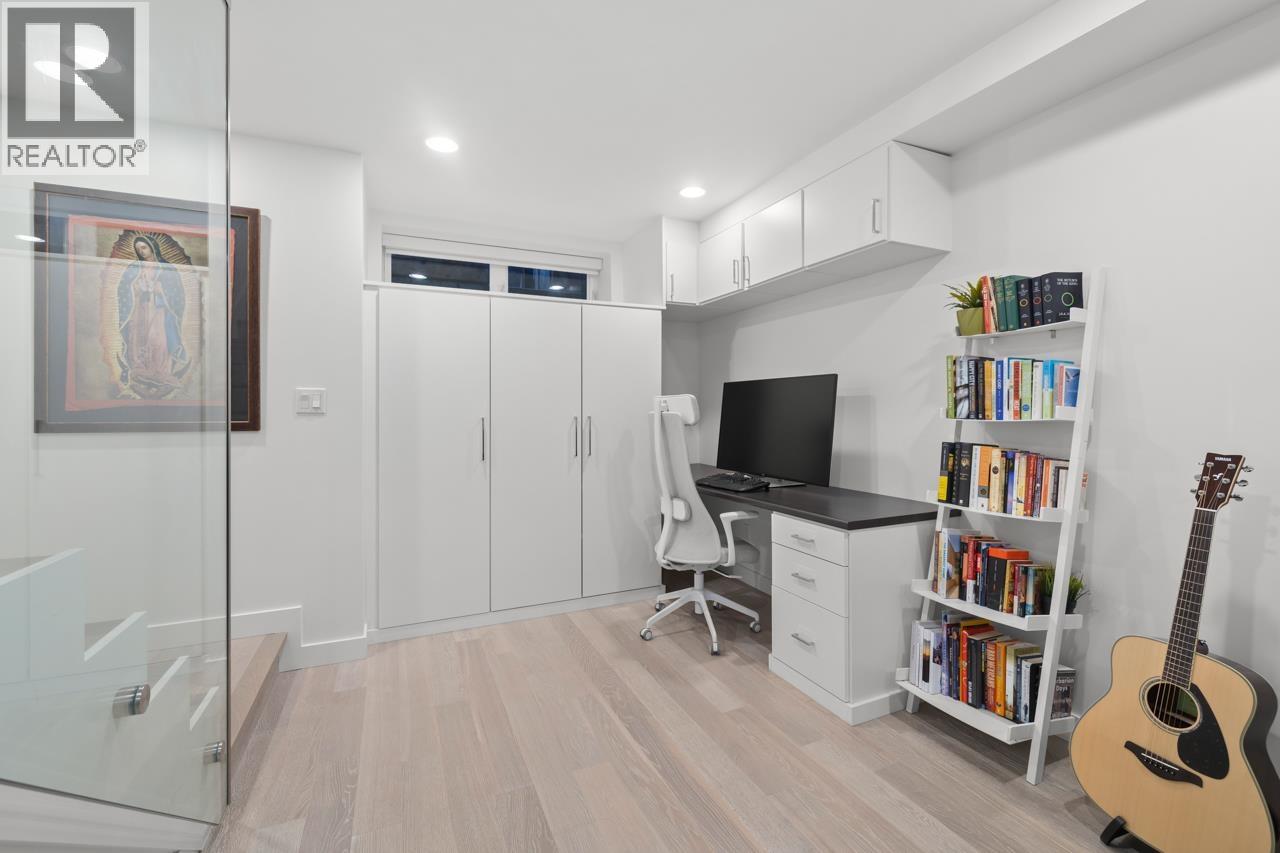 1847 Adanac Street, Vancouver, British Columbia  V5L 2E1 - Photo 28 - R3099344