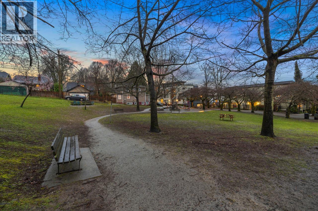 1847 Adanac Street, Vancouver, British Columbia  V5L 2E1 - Photo 31 - R3099344