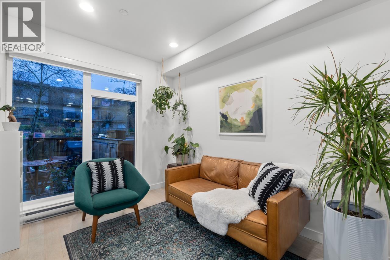 1847 Adanac Street, Vancouver, British Columbia  V5L 2E1 - Photo 6 - R3099344