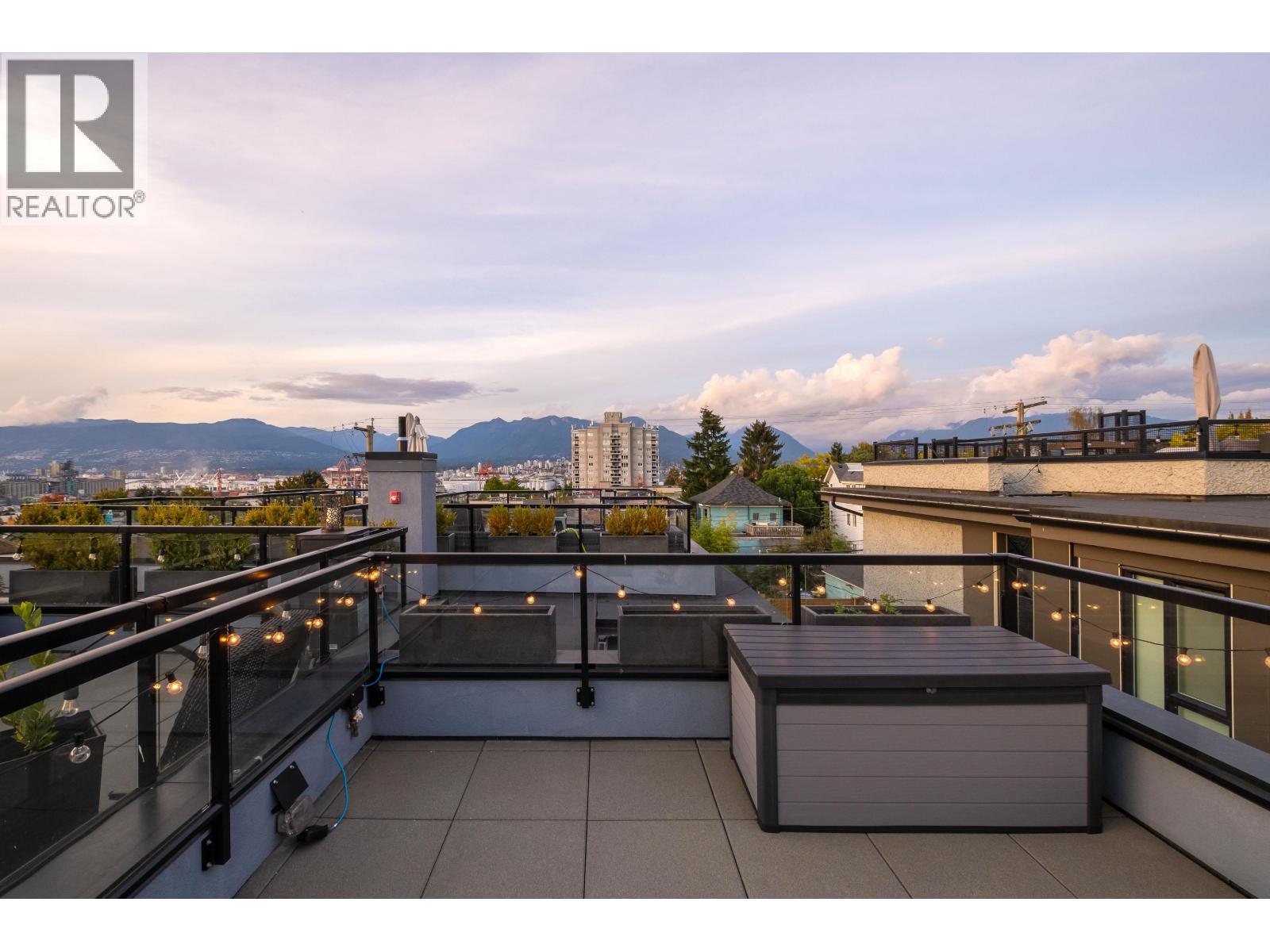 1847 Adanac Street, Vancouver, British Columbia  V5L 2E1 - Photo 40 - R3099344
