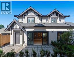 <div class="price">$2,398,000</div> 6855 Cypress Street, Vancouver<br><div style="margin-bottom:8px;"><small>Royal Pacific Realty Corp.</small></div><div class='bed_bath'>4 Bed | 4 Bath</div>