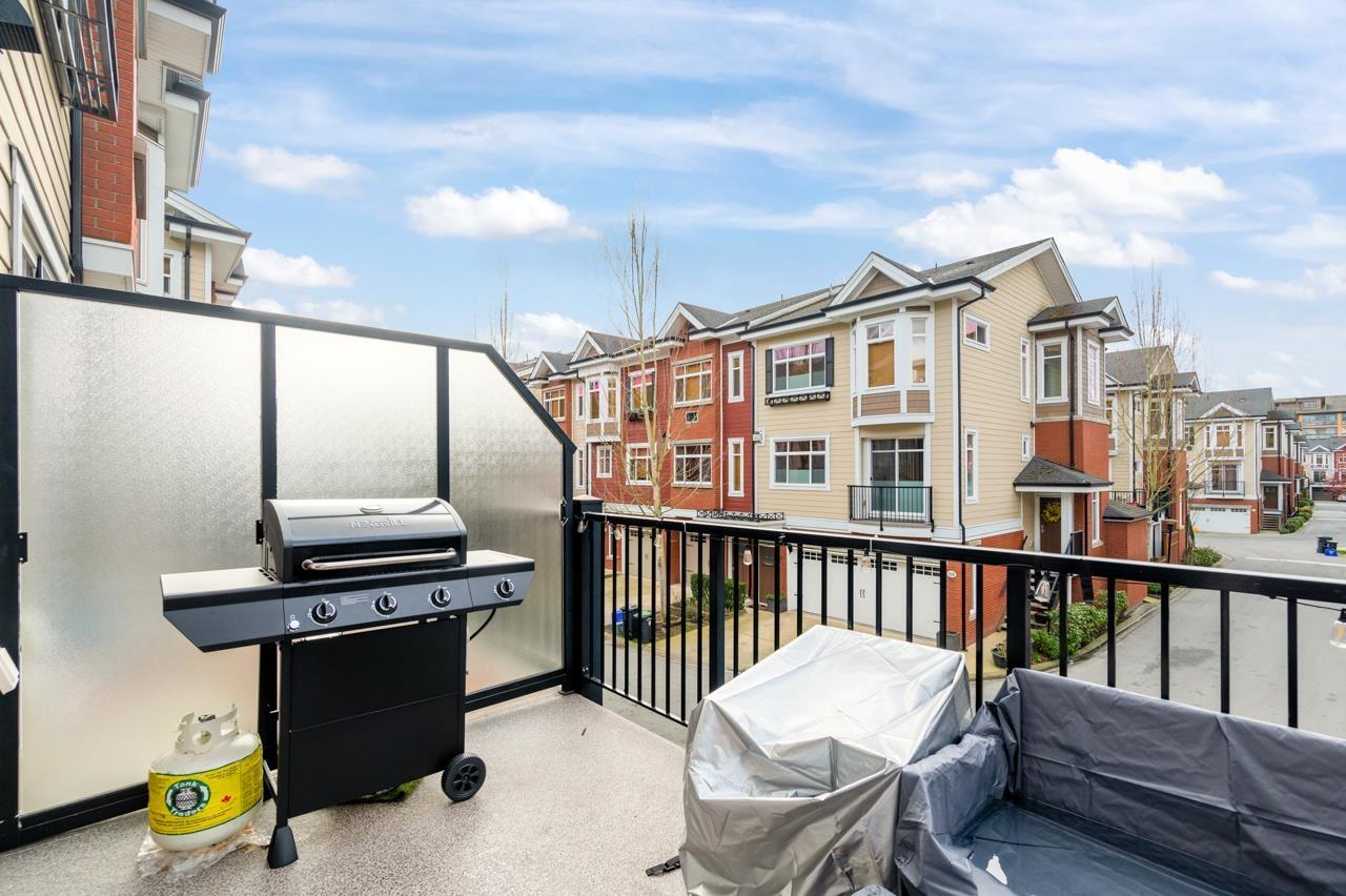 43 8068 207 Street, Langley, British Columbia  V2Y 0M9 - Photo 3 - R3099384