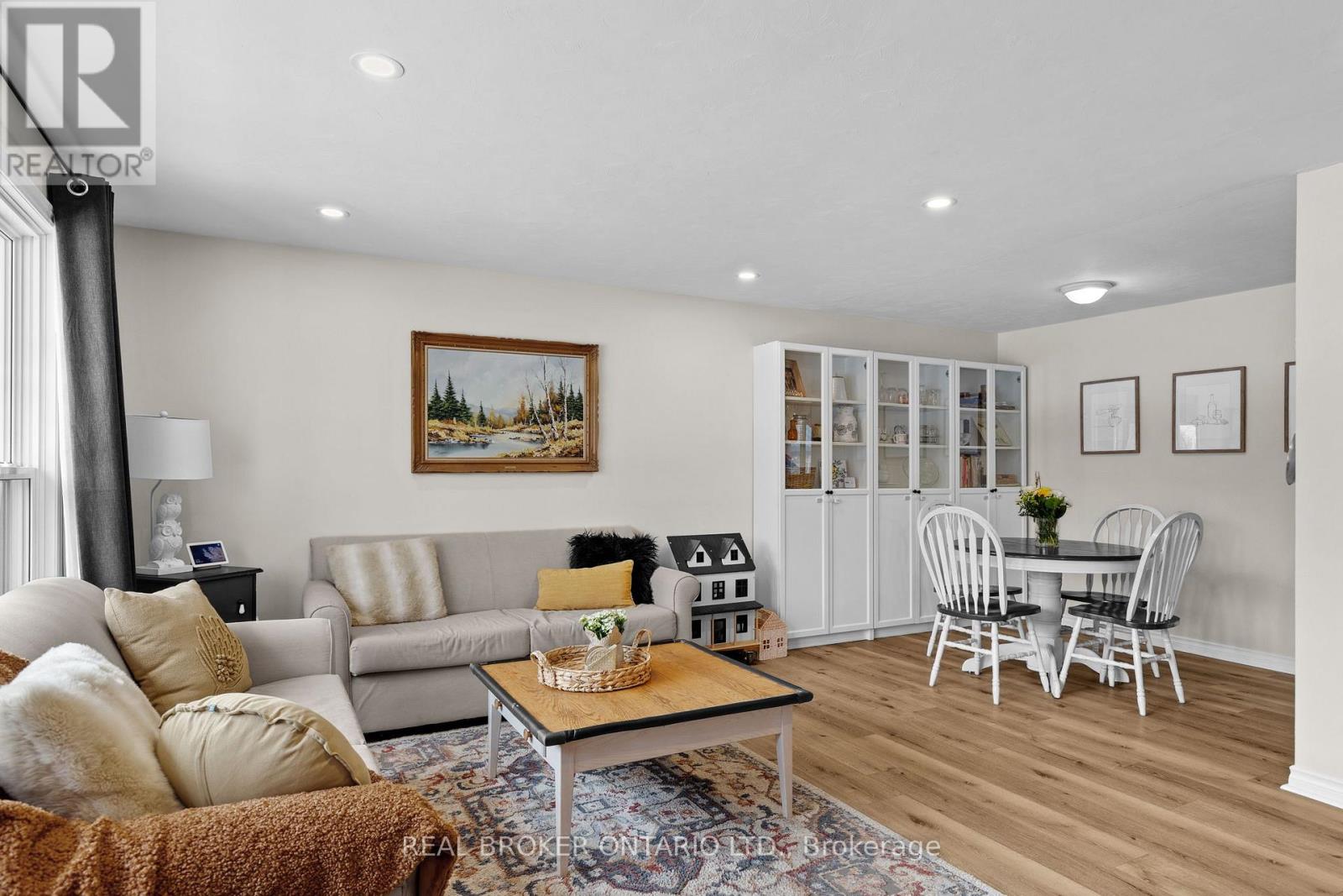 77 Third Street, Orillia, Ontario  L3V 4B5 - Photo 10 - S12878270