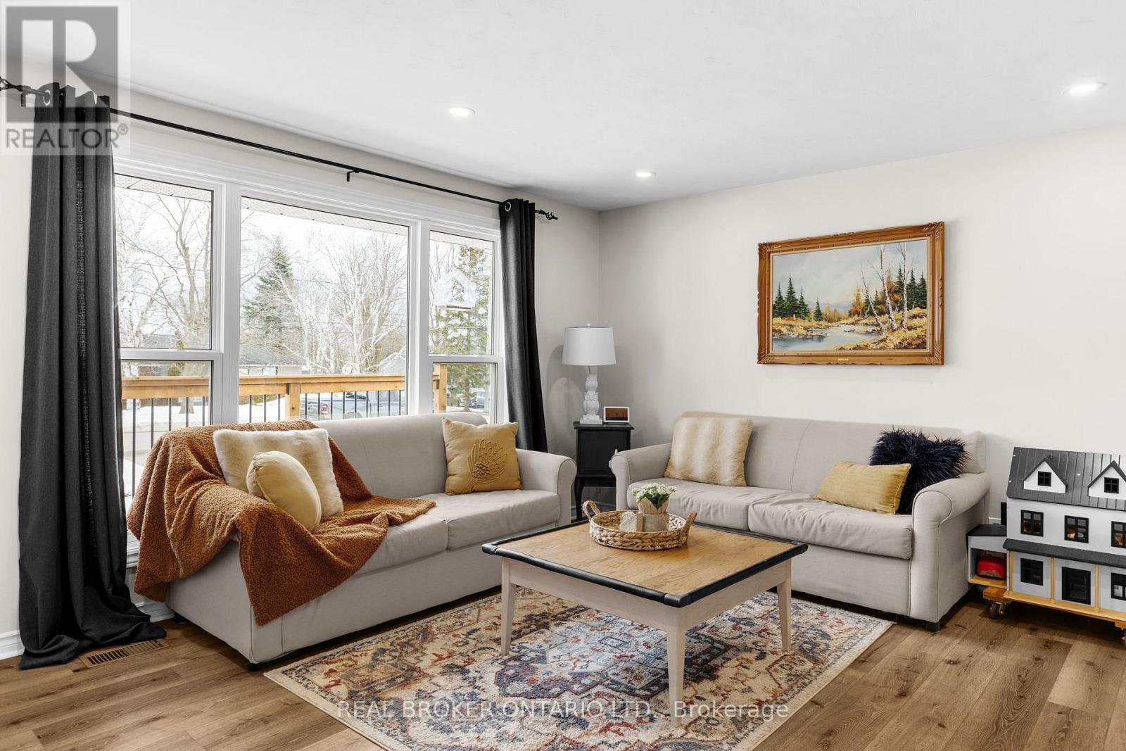 77 Third Street, Orillia, Ontario  L3V 4B5 - Photo 12 - S12878270