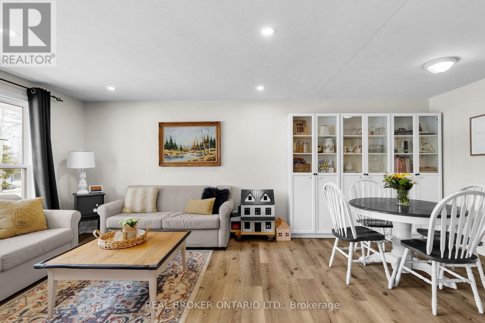 77 Third Street, Orillia, Ontario  L3V 4B5 - Photo 13 - S12878270