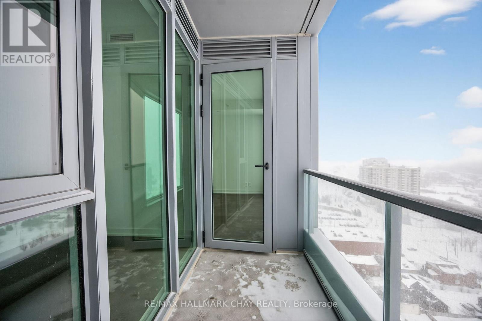 1902 - 39 Mary Street, Barrie, Ontario  L4N 1S9 - Photo 17 - S12878304