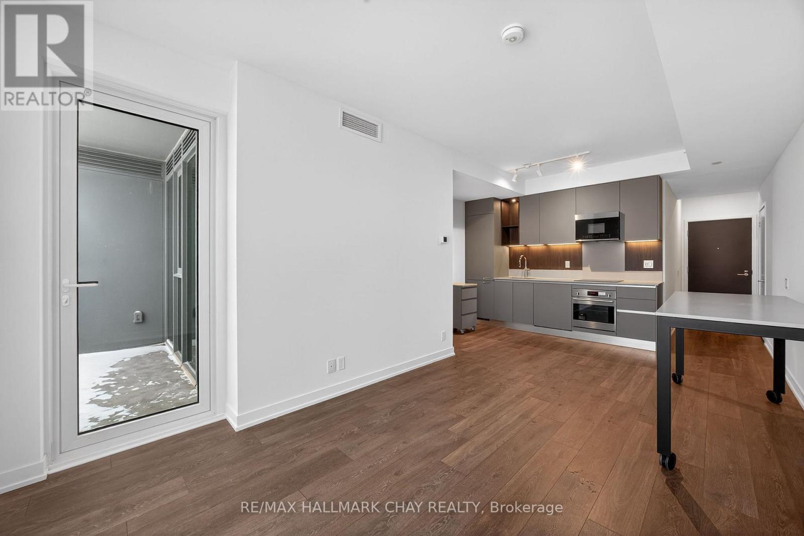 1902 - 39 Mary Street, Barrie, Ontario  L4N 1S9 - Photo 7 - S12878304