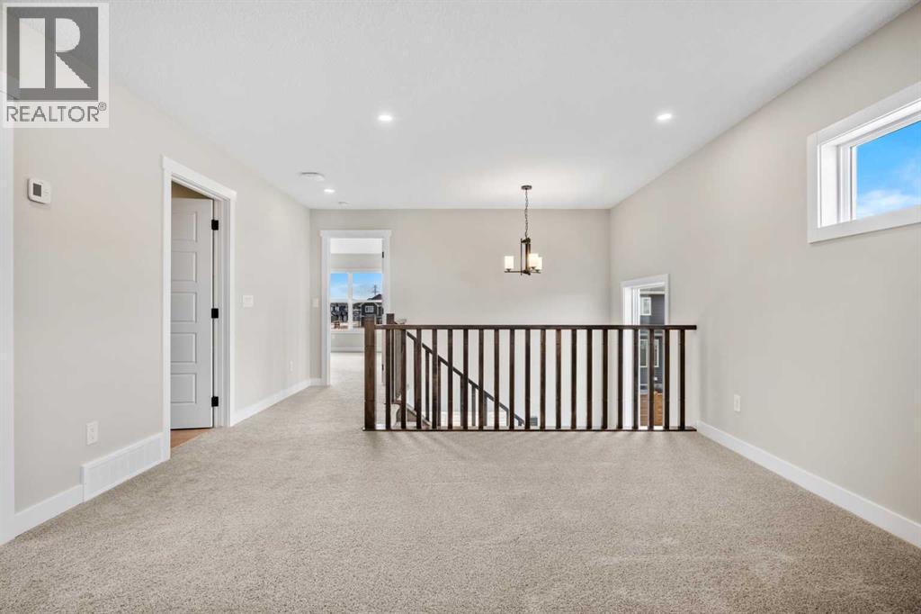 151 Dawson Wharf Mount, Chestermere, Alberta  T1X 2W4 - Photo 32 - A2292338