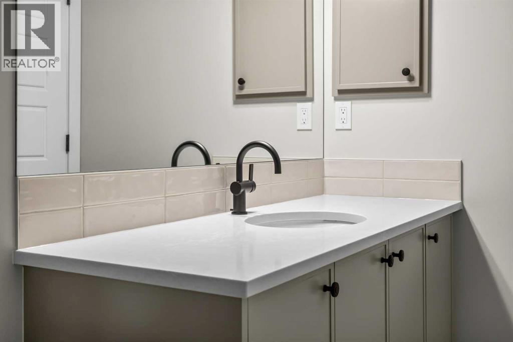 151 Dawson Wharf Mount, Chestermere, Alberta  T1X 2W4 - Photo 42 - A2292338