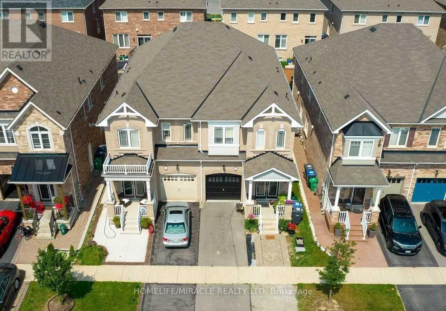 26 Swanton Road, Brampton, Ontario  L6X 0Y6 - Photo 2 - W12878266