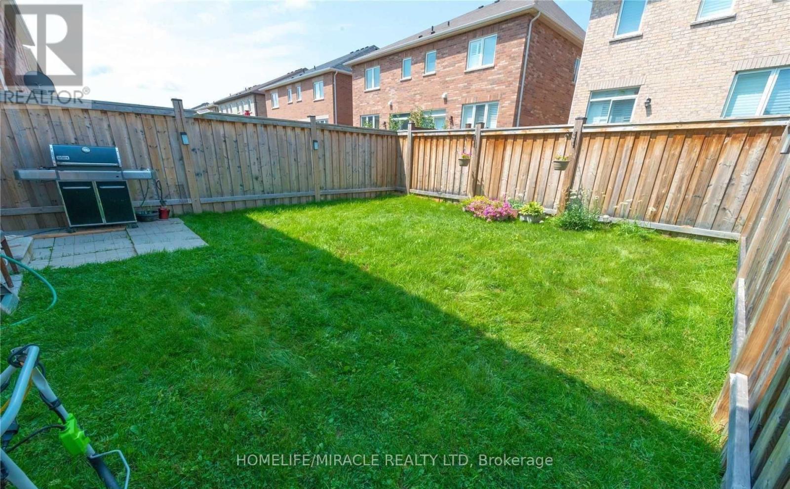 26 Swanton Road, Brampton, Ontario  L6X 0Y6 - Photo 25 - W12878266