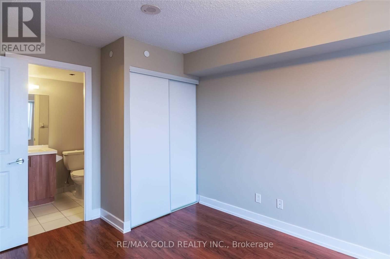 2125 - 2 Eva Road, Toronto, Ontario  M9C 5H7 - Photo 14 - W12878340