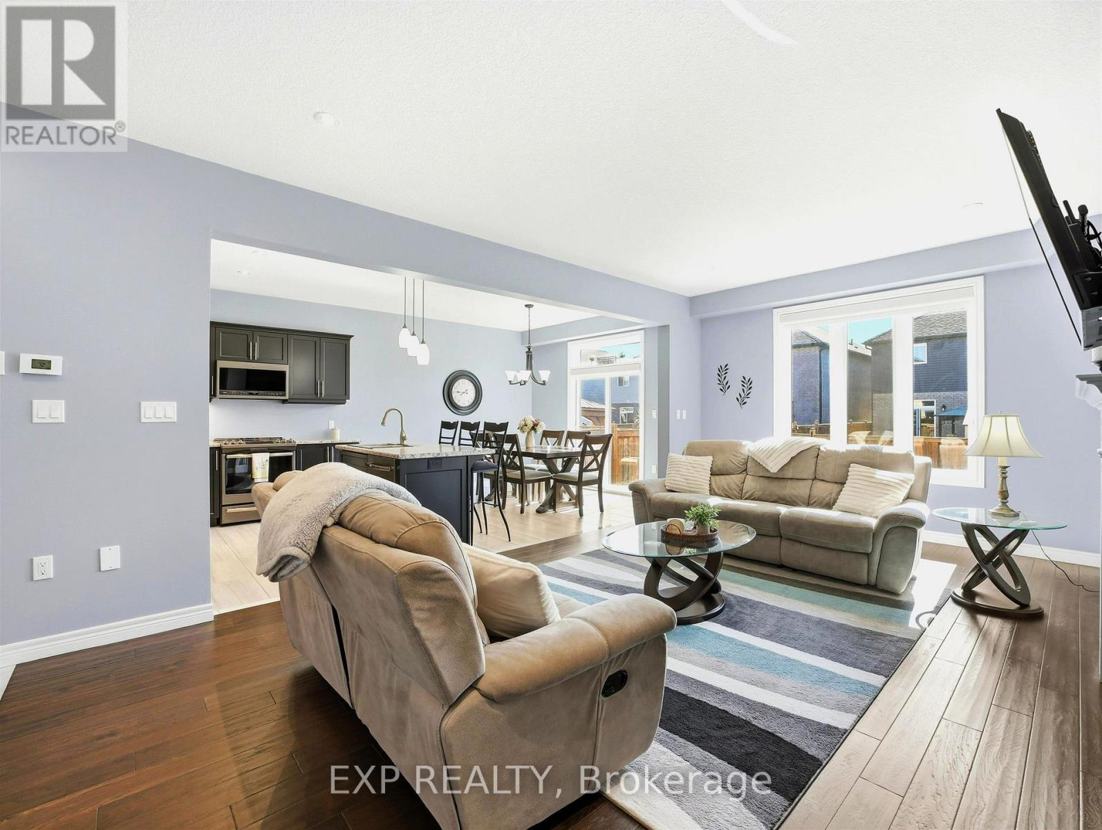 63 Festival Way, Hamilton, Ontario  L0R 1C0 - Photo 7 - X12878278