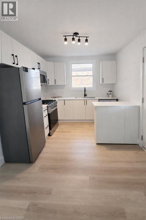 41 Cameron Avenue S, Hamilton, Ontario  L8K 2X1 - Photo 6 - 40811703