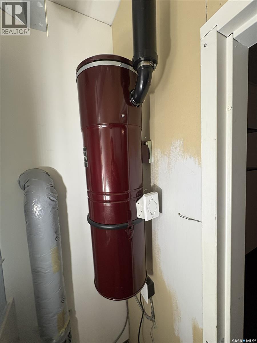 108 Aspen Street, Leroy, Saskatchewan  S0K 2P0 - Photo 7 - SK030346