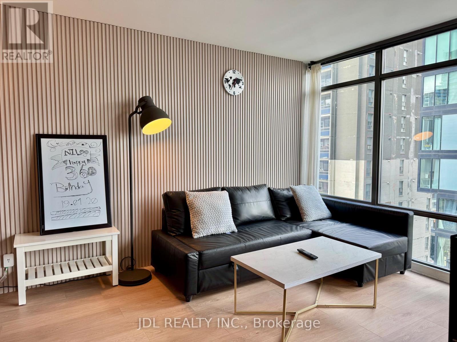 1607 - 22 Wellesley Street E, Toronto, Ontario  M4Y 1G3 - Photo 12 - C12788988