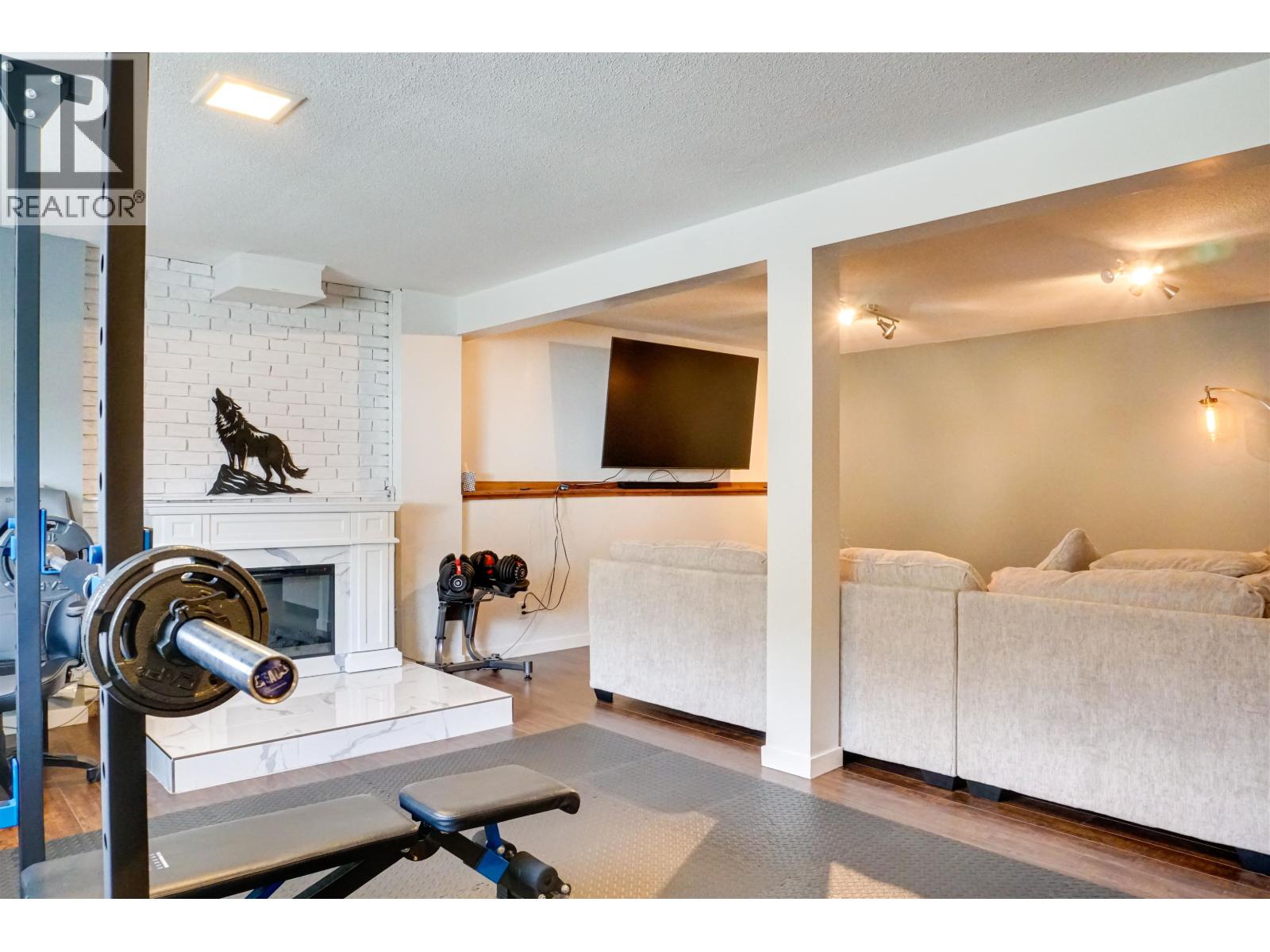 60 Angle Street, Kitimat, British Columbia  V8C 2N3 - Photo 18 - R3099227