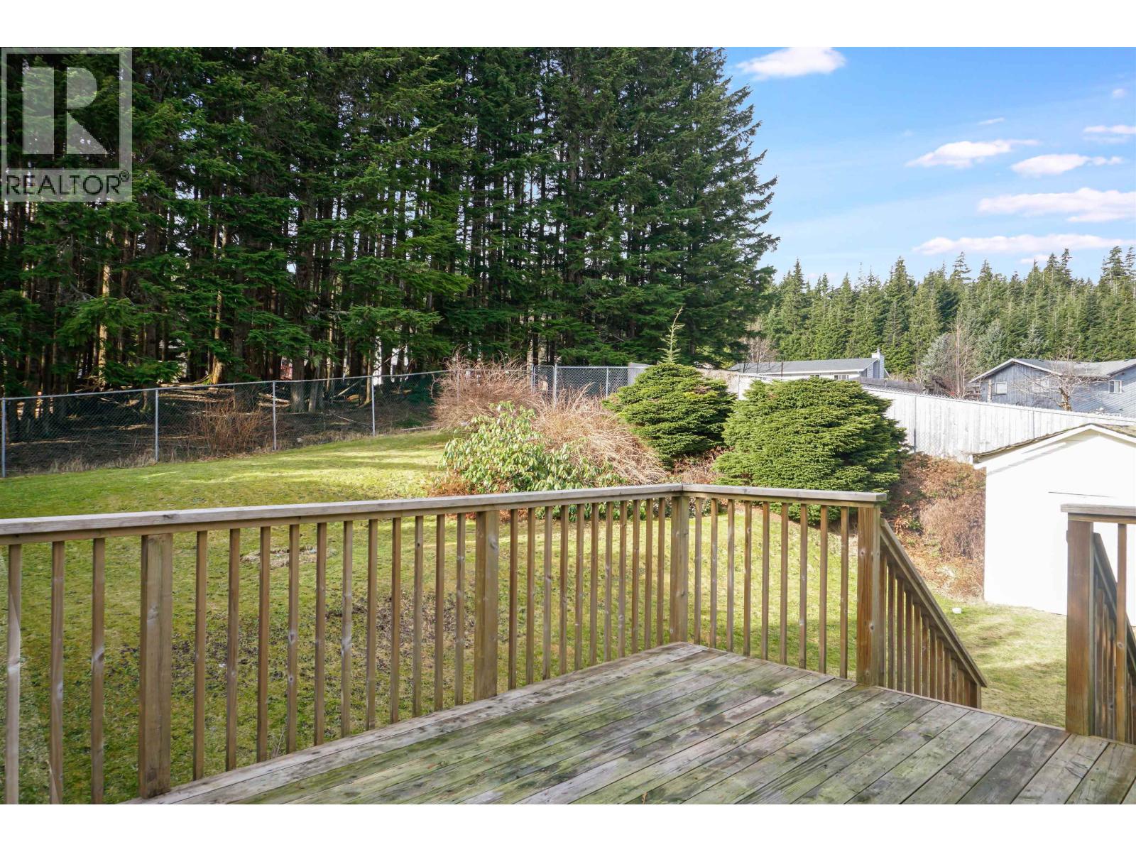 60 Angle Street, Kitimat, British Columbia  V8C 2N3 - Photo 22 - R3099227