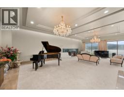 828 BEACHVIEW DRIVE, North Vancouver, British Columbia