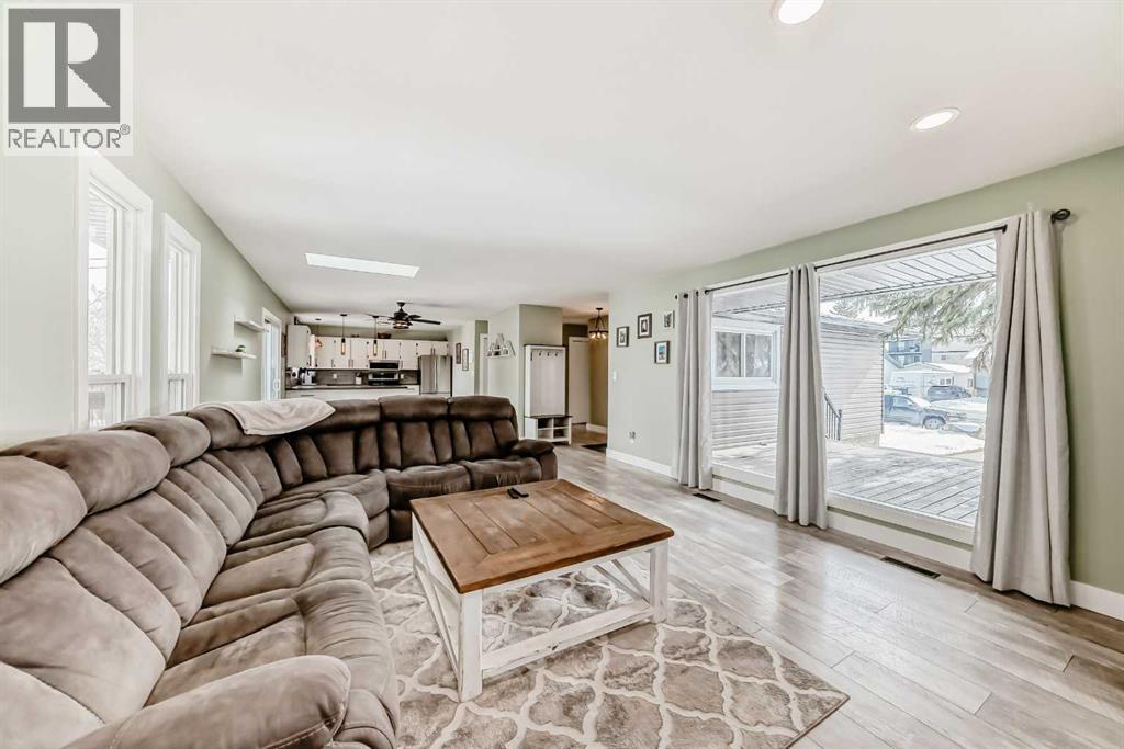 5122 44 Street, Olds, Alberta  T4H 1M3 - Photo 14 - A2291622