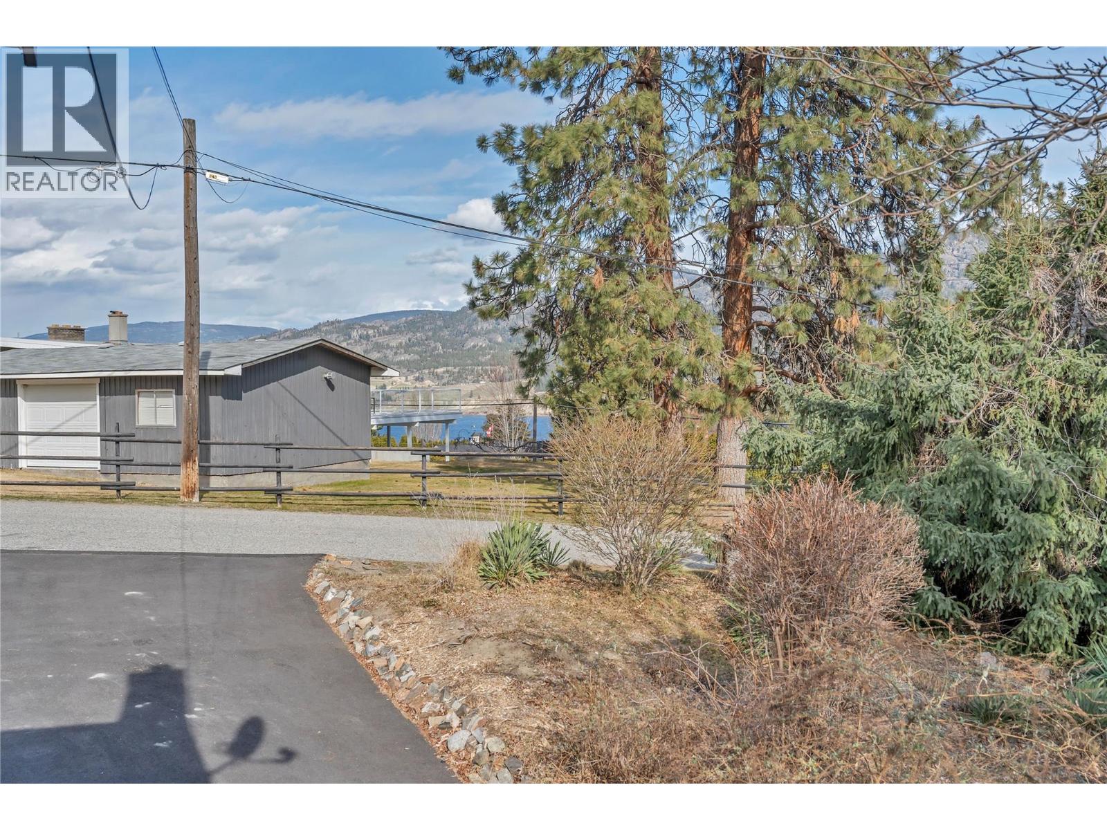 113 Hemlock Avenue, Kaleden, British Columbia  V0H 1K0 - Photo 38 - 10379230