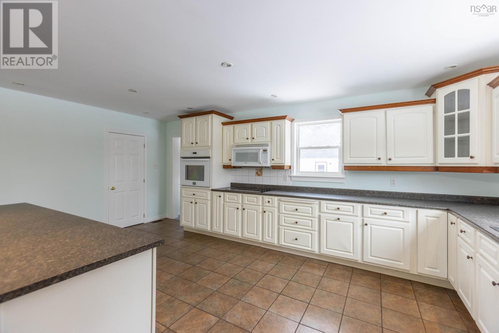 8675 Highway 2, Southampton, Nova Scotia  B0M 1W0 - Photo 12 - 202602086