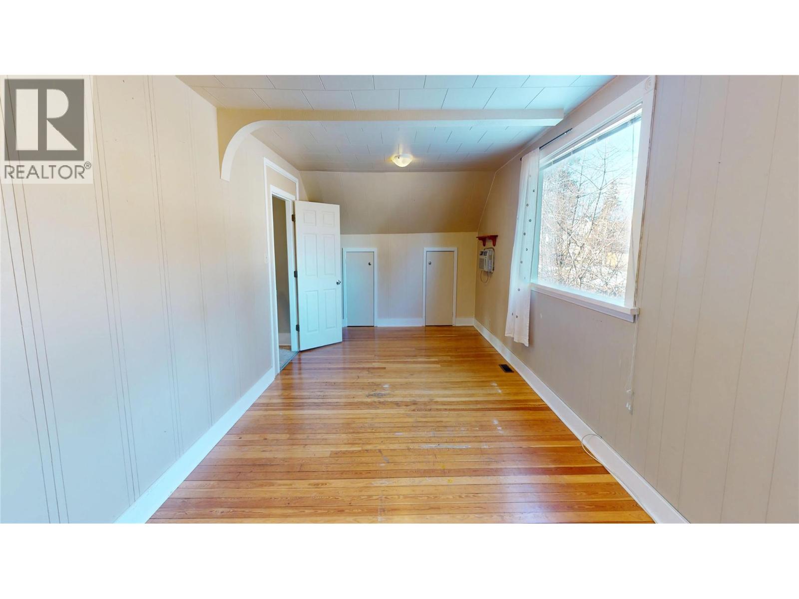 216 14th Avenue S, Cranbrook, British Columbia  V1C 2X2 - Photo 26 - 10378903