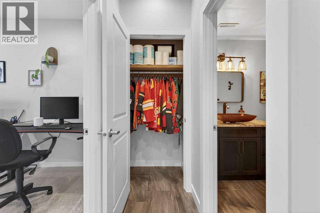 27 Sunset Court, Cochrane, Alberta  T4C 0G3 - Photo 43 - A2287550