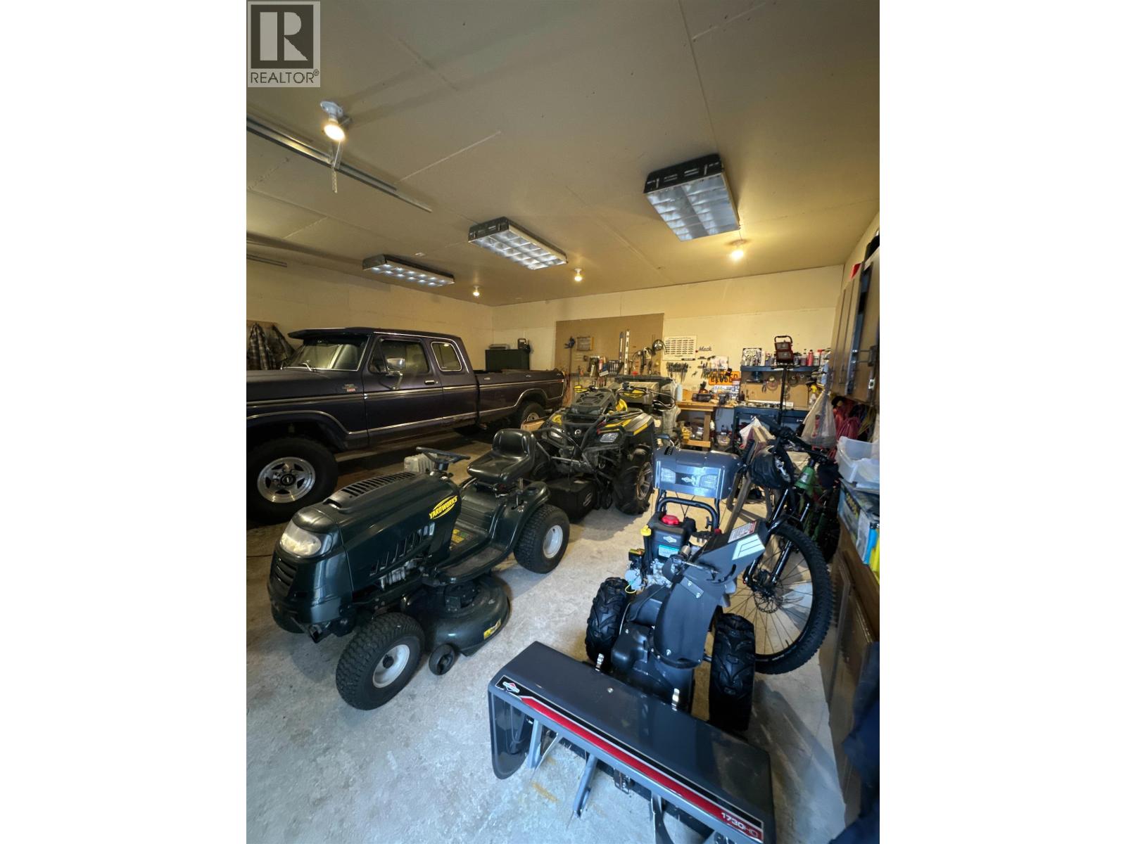 1911 N Blackburn Road, Prince George, British Columbia  V2N 6B9 - Photo 9 - R3099410