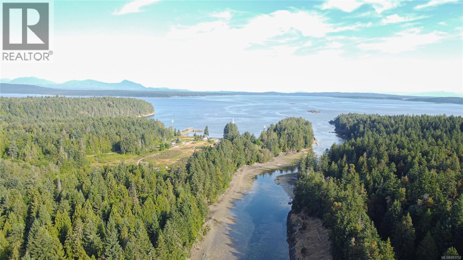 409 Pilkey Point Rd, Thetis Island, British Columbia  V0R 2Y0 - Photo 14 - 983752