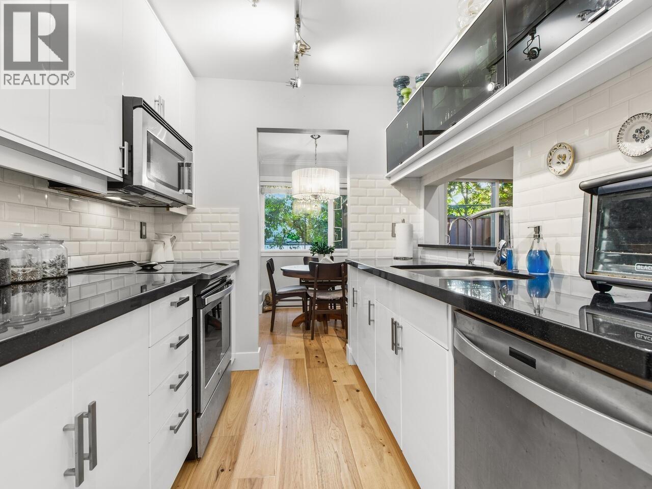 105 518 Thirteenth Street, New Westminster, British Columbia  V3M 4L9 - Photo 6 - R3092070