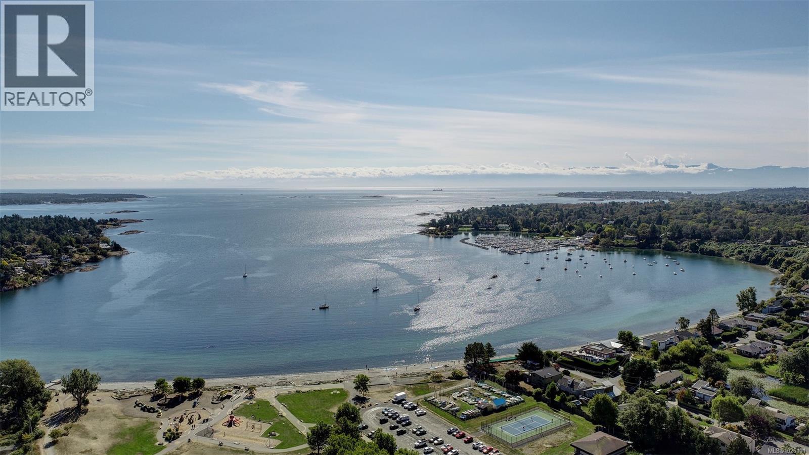 3911 Dawe Rd, Saanich, British Columbia  V8N 4H5 - Photo 27 - 1026101