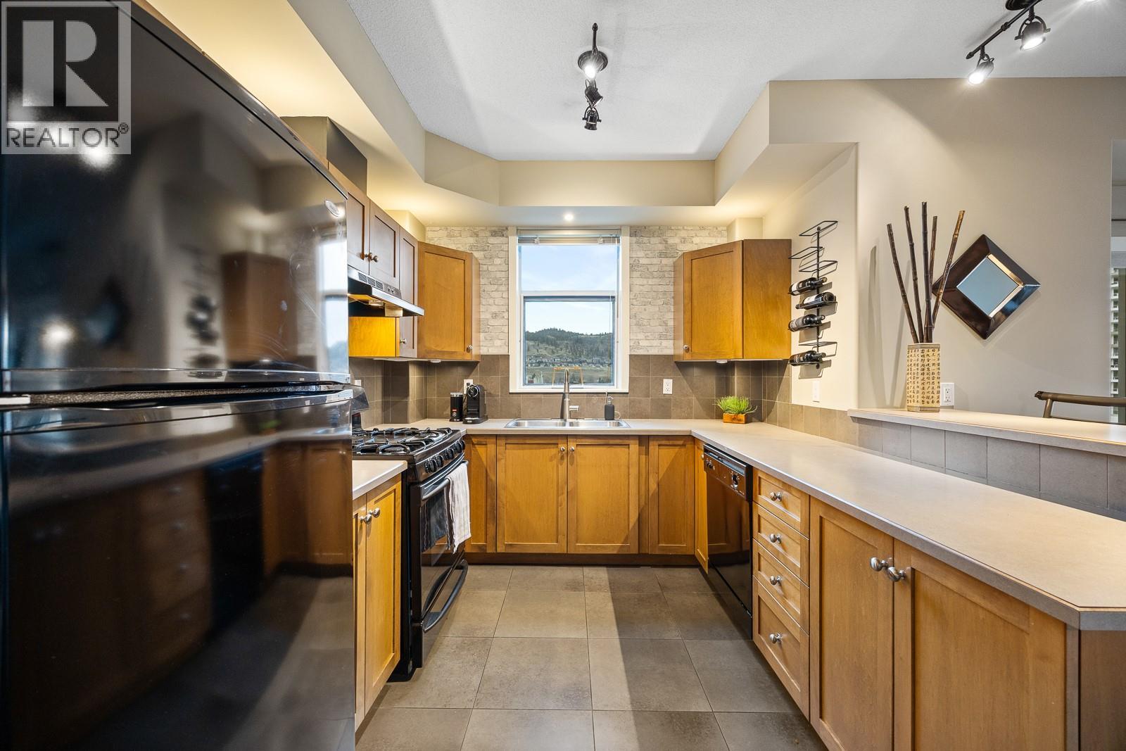 1128 Sunset Drive Unit# 803, Kelowna, British Columbia  V1Y 9R7 - Photo 10 - 10377930