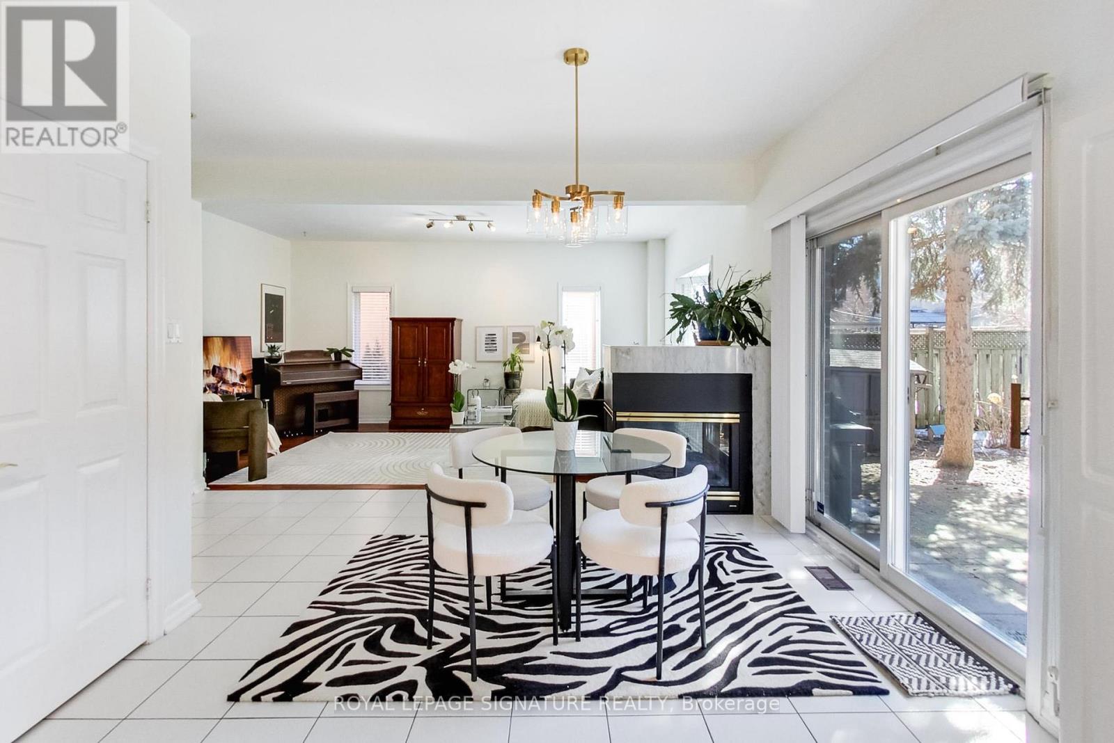 1814 Rosebank Road, Pickering (Amberlea), Ontario  L1V 1P6 - Photo 19 - E12878366