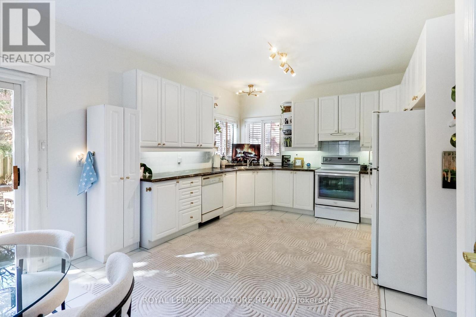 1814 Rosebank Road, Pickering (Amberlea), Ontario  L1V 1P6 - Photo 20 - E12878366