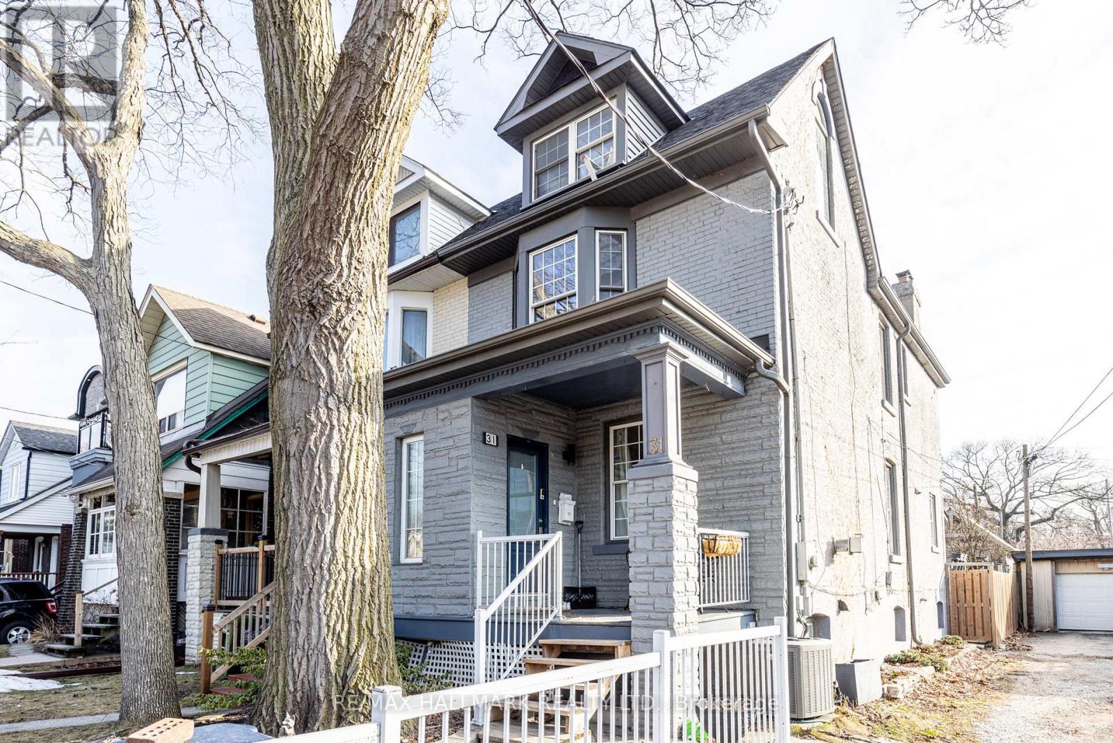 31 Kildonan Road, Toronto (East End-Danforth), Ontario  M4E 2N5 - Photo 1 - E12878378