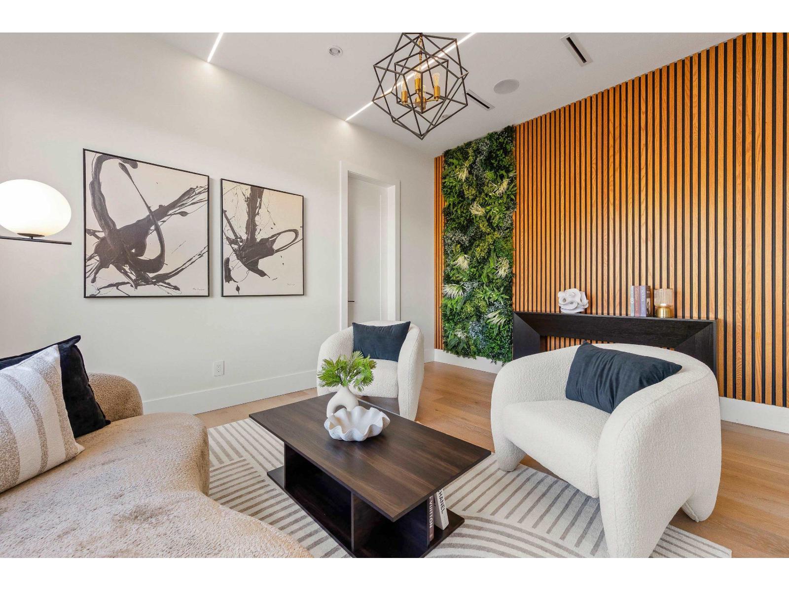 1267 160a Street, Surrey, British Columbia  V4A 7T7 - Photo 5 - R3099369