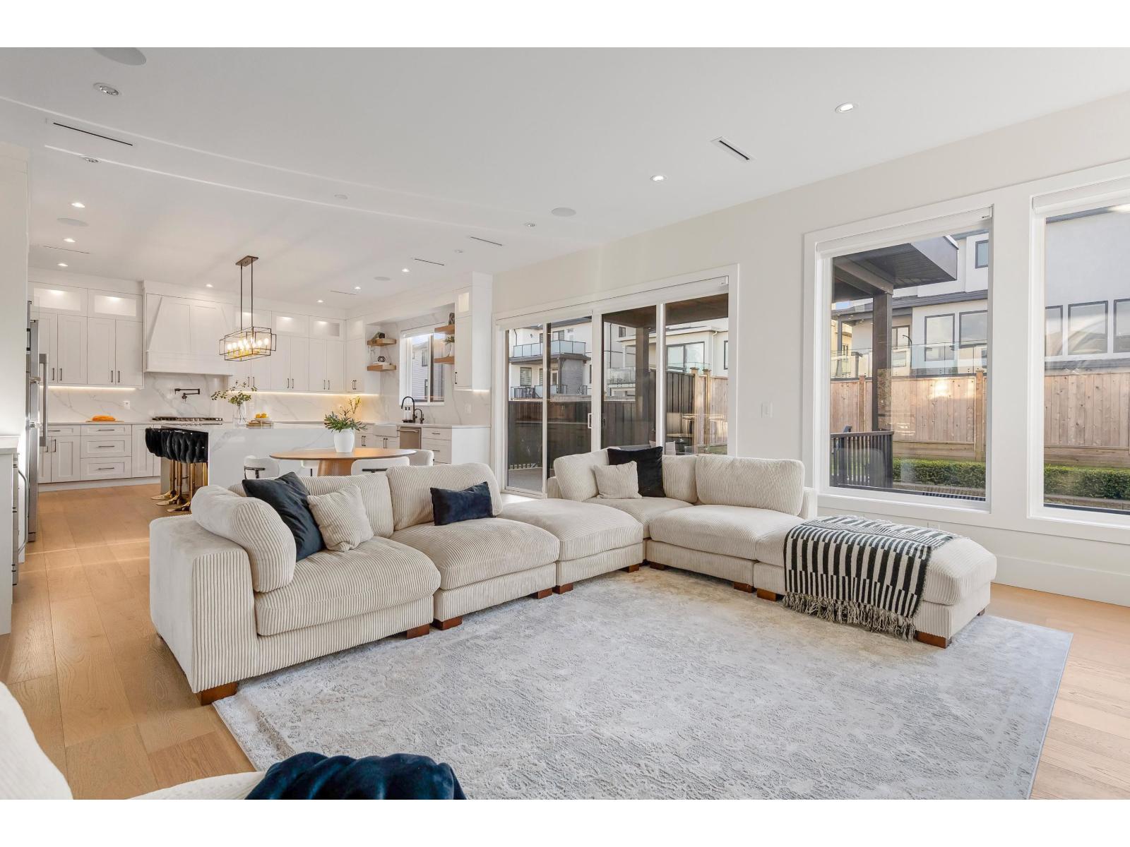 1267 160a Street, Surrey, British Columbia  V4A 7T7 - Photo 10 - R3099369