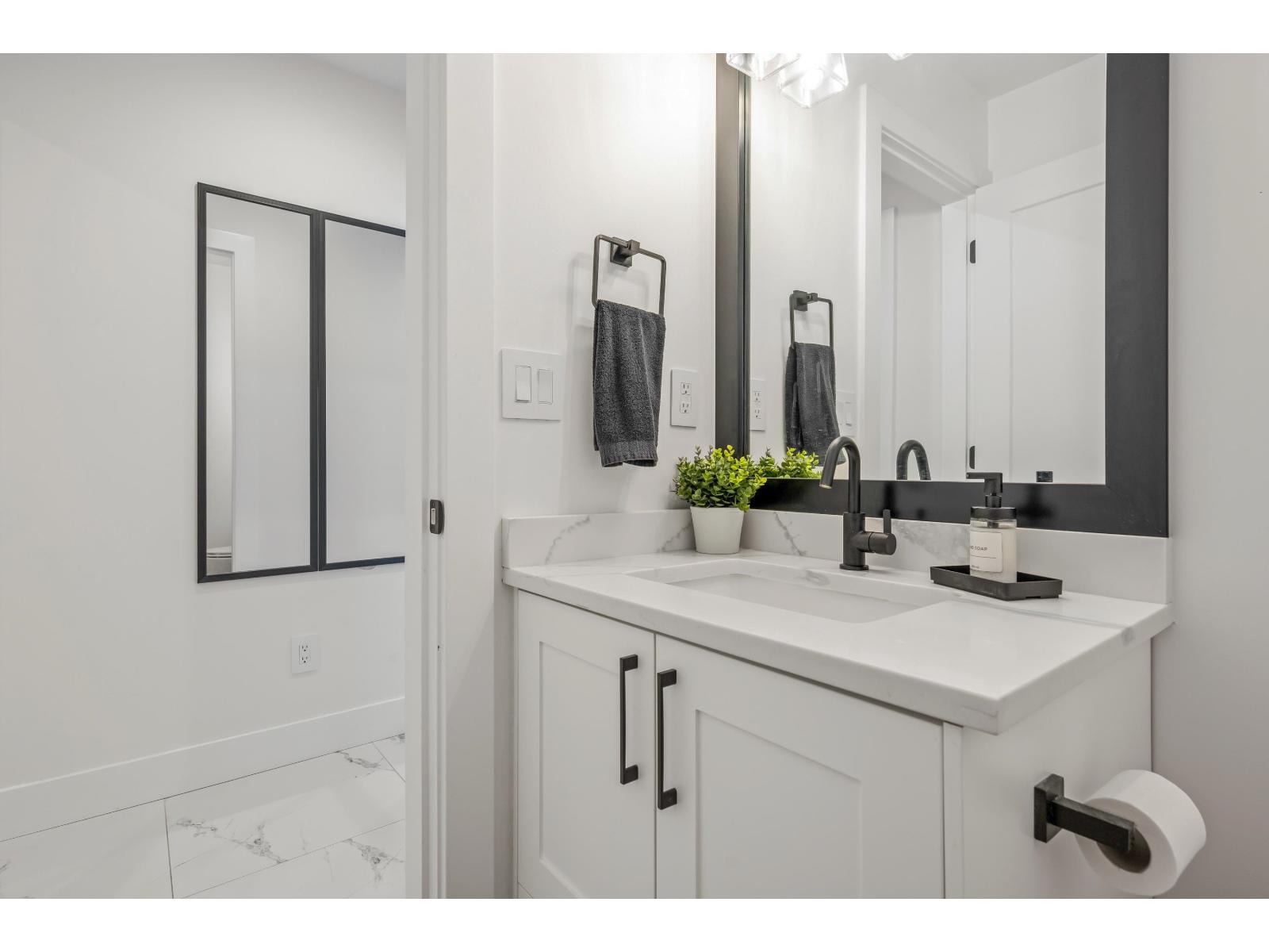 1267 160a Street, Surrey, British Columbia  V4A 7T7 - Photo 27 - R3099369