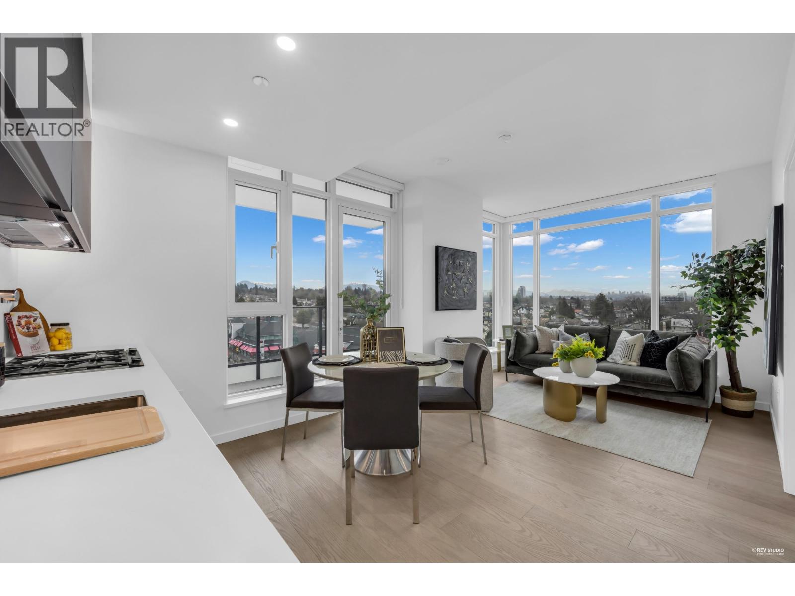 702 8415 Granville Street, Vancouver, British Columbia  V6P 0M2 - Photo 7 - R3099052