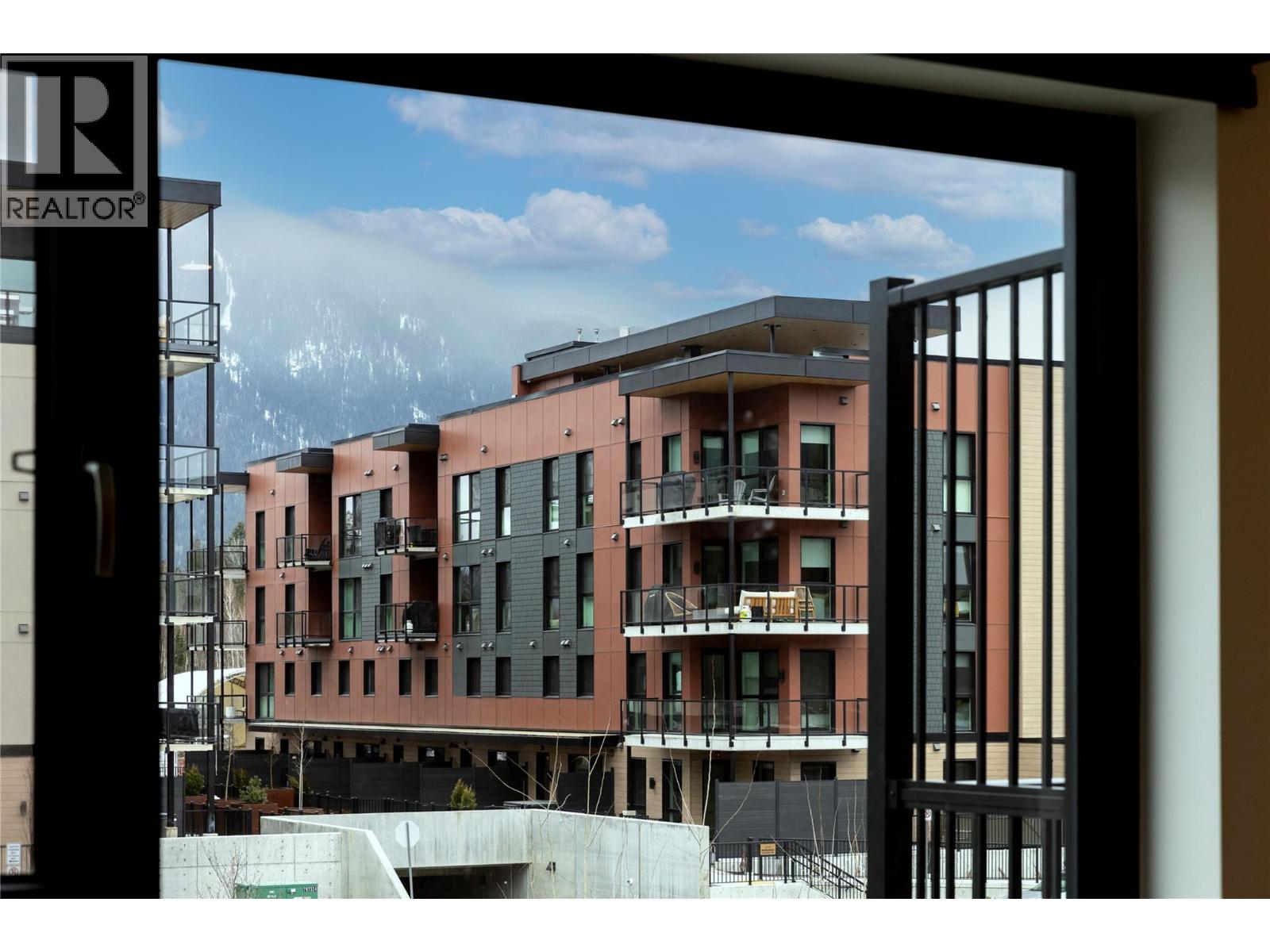 1701 Coursier Avenue Unit# 2204, Revelstoke, British Columbia  V0E 2S3 - Photo 34 - 10378495