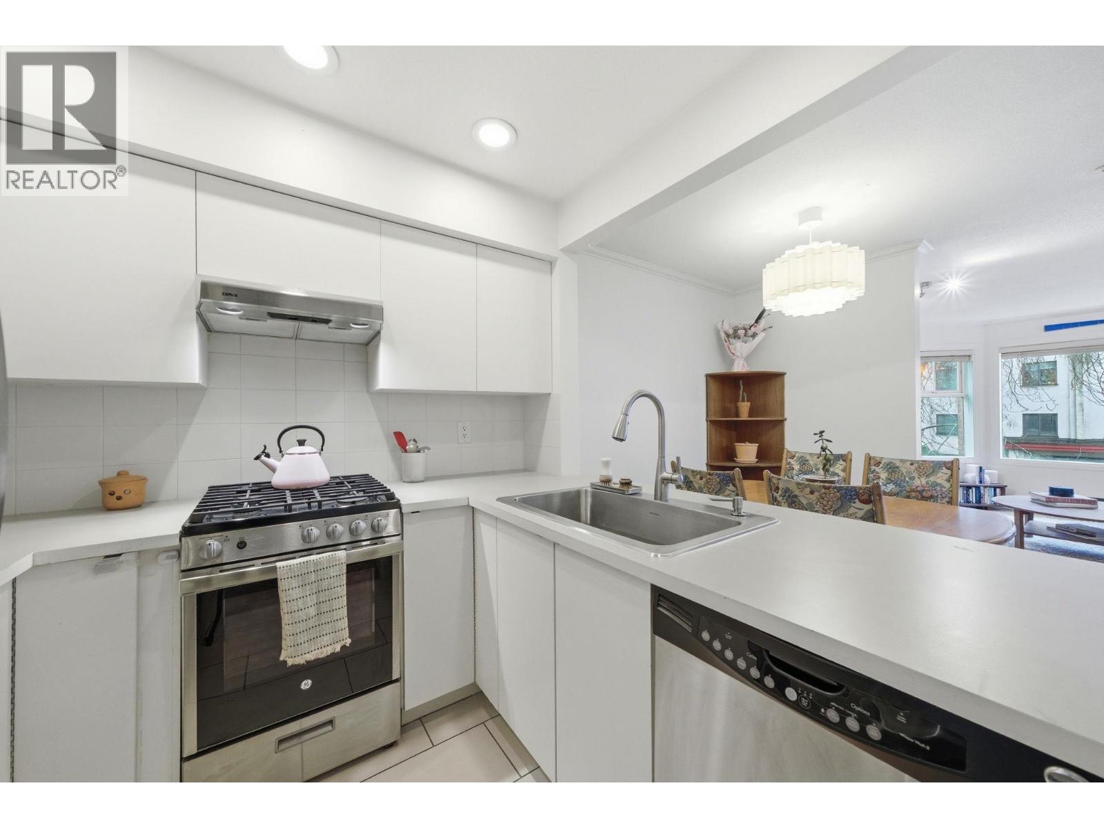 1405 Pendrell Street, Vancouver, British Columbia  V6G 1S3 - Photo 14 - R3099371