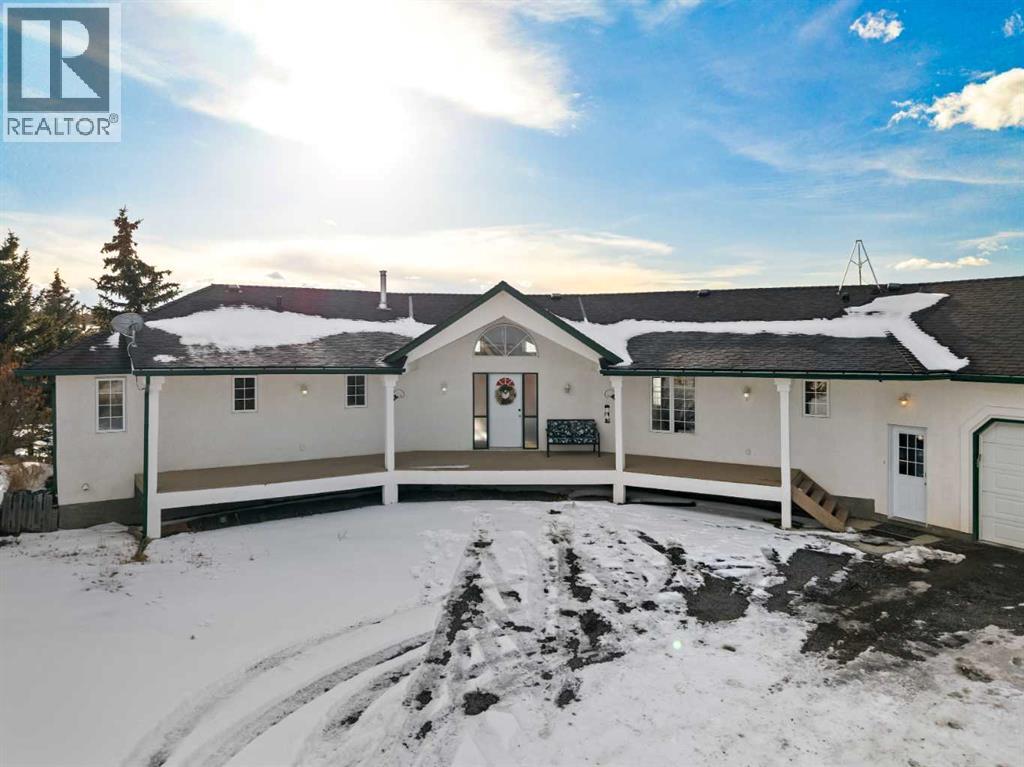 274134 Range Road 51, Rural Rocky View County, Alberta  T4C 2W5 - Photo 9 - A2290542