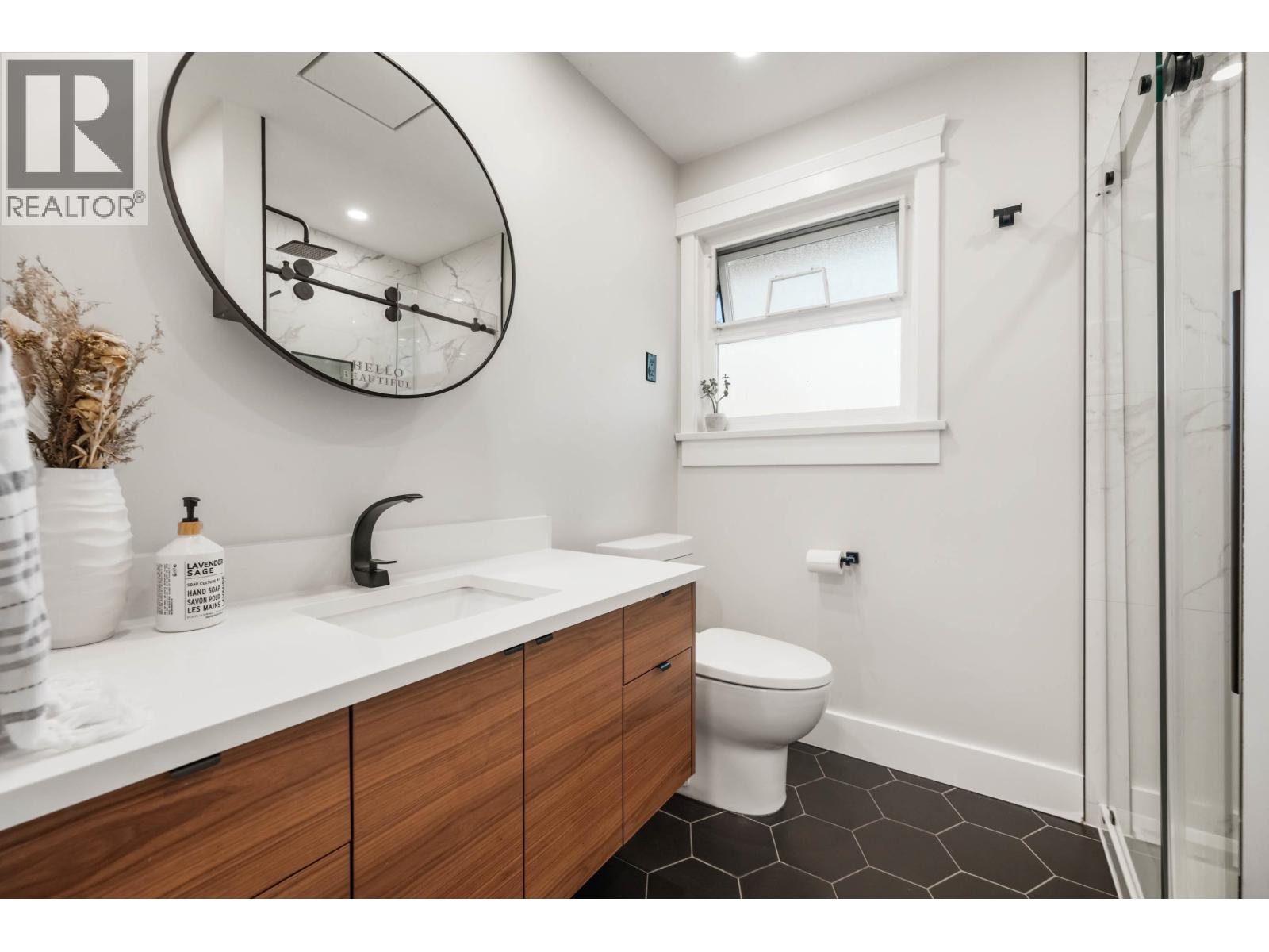 21635 123 Avenue, Maple Ridge, British Columbia  V2X 4C4 - Photo 13 - R3099380