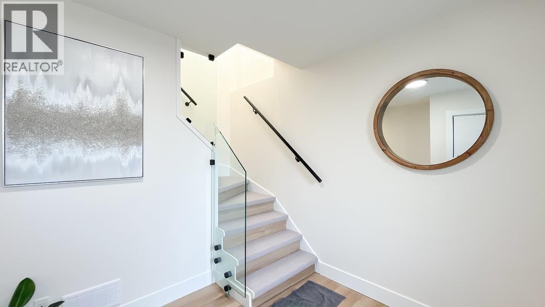 320 E 57th Avenue, Vancouver, British Columbia  V5X 1S7 - Photo 3 - R3099386