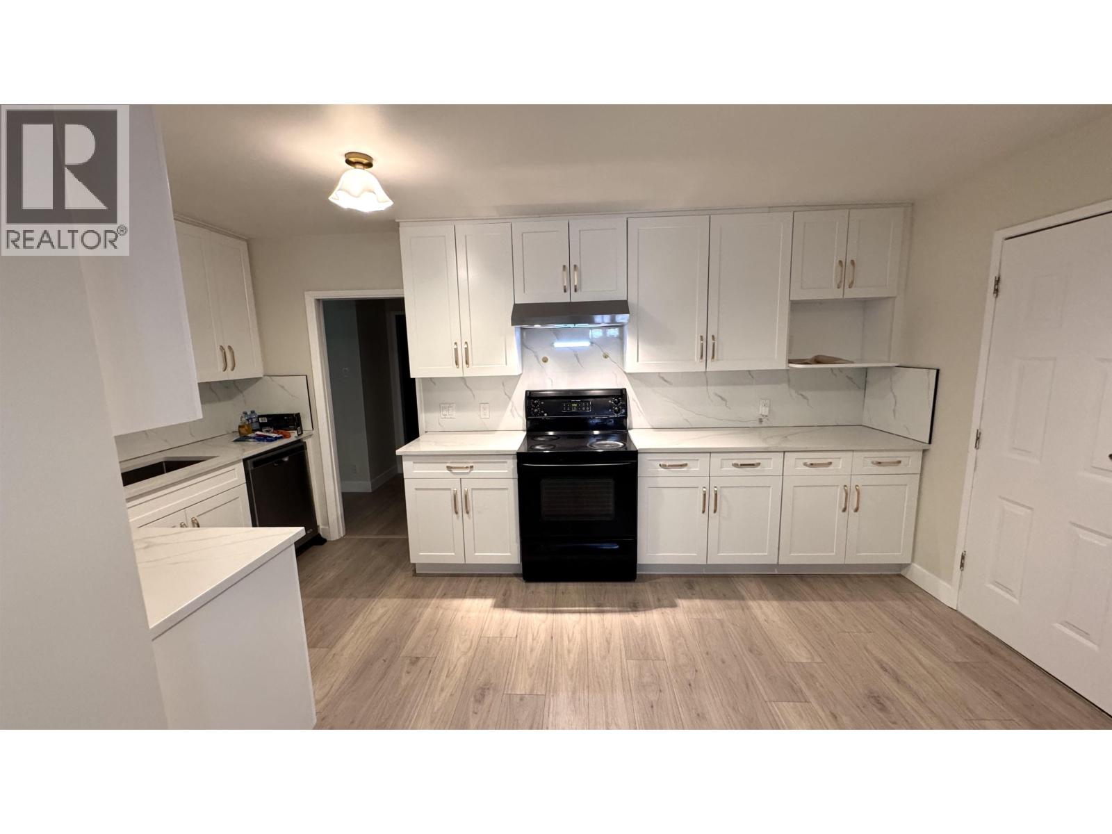 5552 JERSEY AVENUE, Burnaby, British Columbia