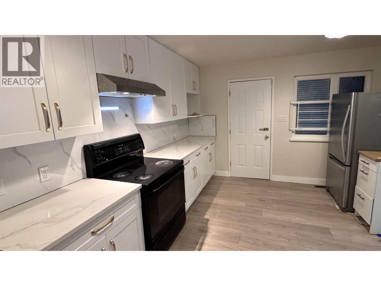 5552 Jersey Avenue, Burnaby, British Columbia  V5H 2L4 - Photo 3 - R3099389