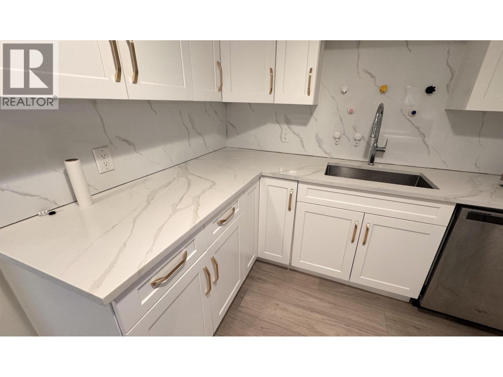 5552 Jersey Avenue, Burnaby, British Columbia  V5H 2L4 - Photo 4 - R3099389